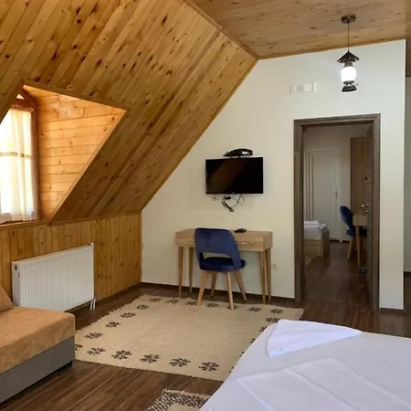 Aparthotel Valbona Tdc Bajram Curri