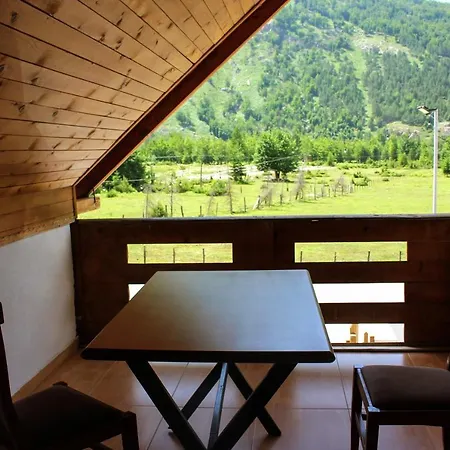 Aparthotel Valbona Tdc Bajram Curri