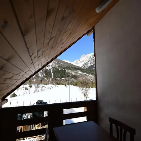 Valbona Tdc Aparthotel Bajram Curri